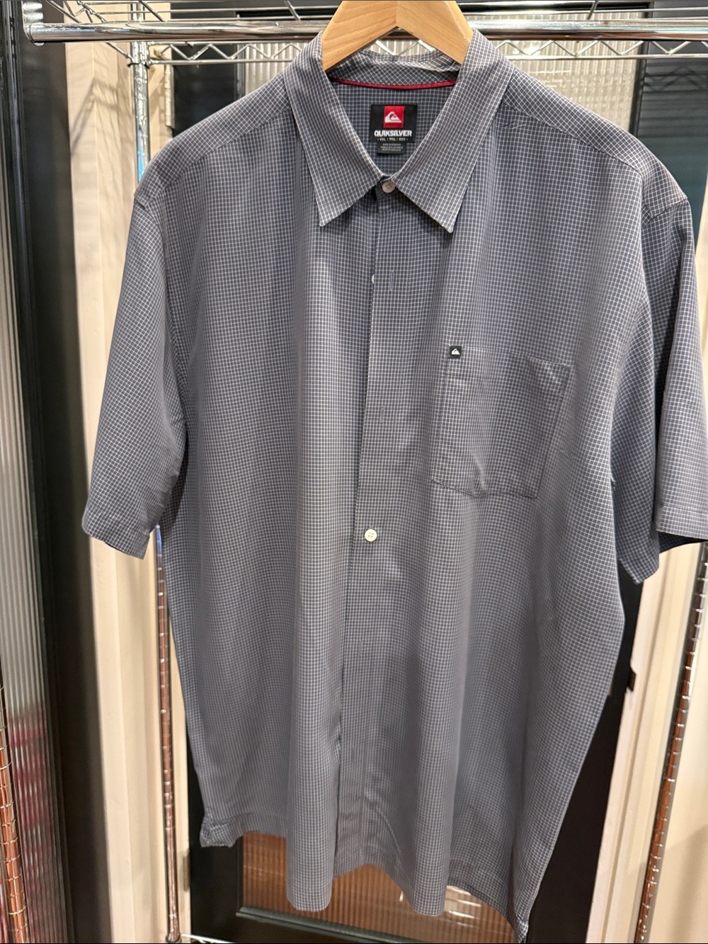 Quiksilver Men’s XXL Blue/Gray Short Sleeve Button Up Shirt Micro Check Plaid
